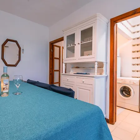 Βίλα In San Giovanni Posada (Sardinia)